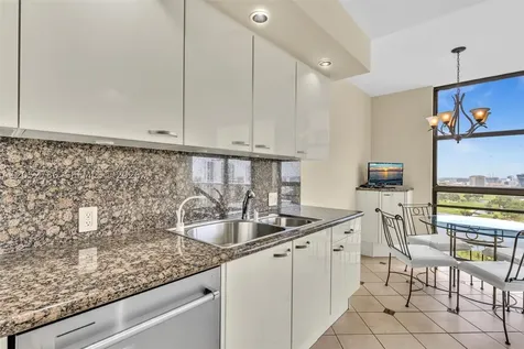20281 E Country Club Drive Aventura FL 33180