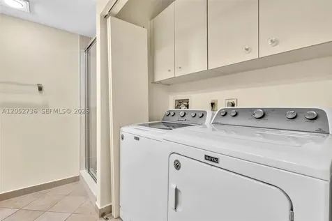 20281 E Country Club Drive Aventura FL 33180