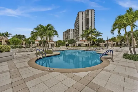 20281 E Country Club Drive Aventura FL 33180