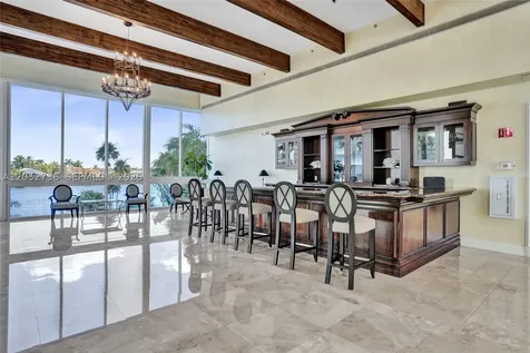 20281 E Country Club Drive Aventura FL 33180