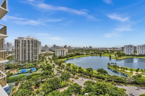 20281 E Country Club Drive Aventura FL 33180