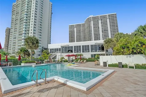 20281 E Country Club Drive Aventura FL 33180