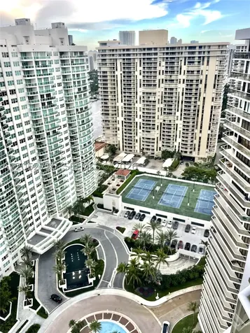 20281 E Country Club Drive Aventura FL 33180