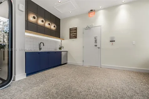 580 72nd Street Miami Beach FL 33141