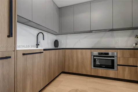 580 72nd Street Miami Beach FL 33141