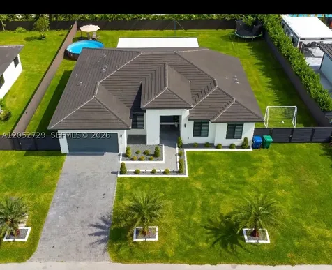 13218 SW 230th Street Miami FL 33170