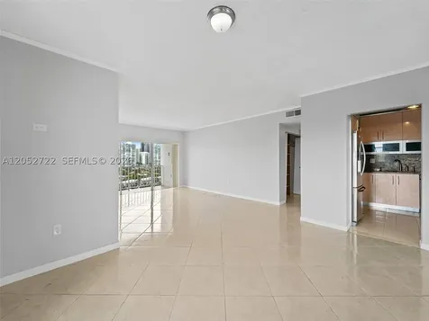 500 Bayview Drive Sunny Isles Beach FL 33160