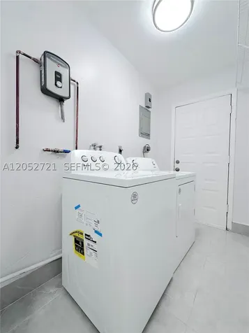 940 NW 32nd Court Miami FL 33125