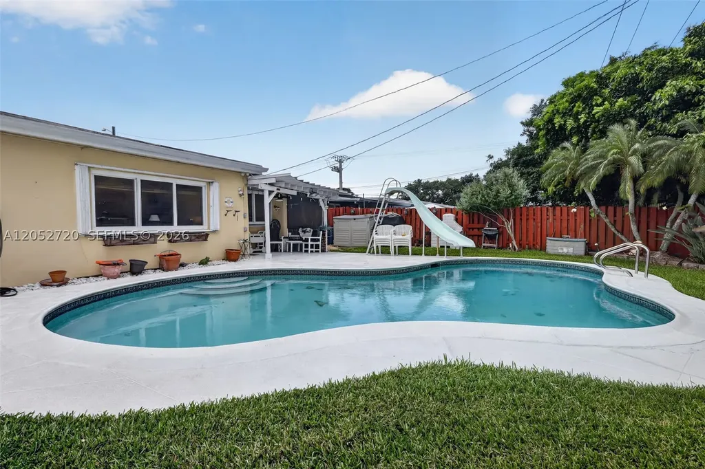 6361 Scott Street Hollywood FL 33024