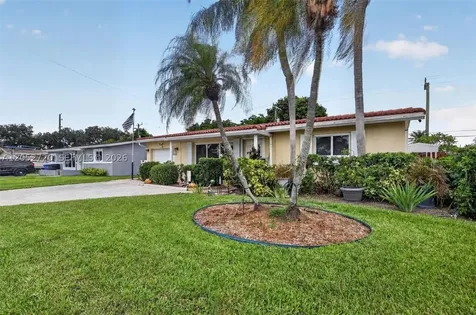 6361 Scott Street Hollywood FL 33024