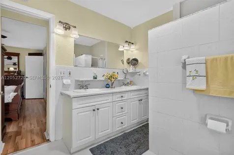 6361 Scott Street Hollywood FL 33024