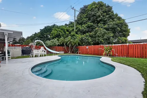 6361 Scott Street Hollywood FL 33024