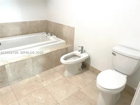218 SE 14th Street Miami FL 33131