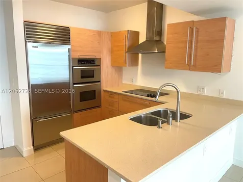 218 SE 14th Street Miami FL 33131
