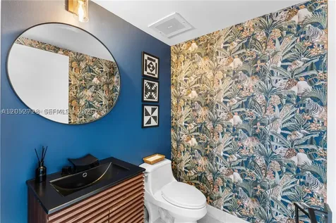 218 SE 14th Street Miami FL 33131