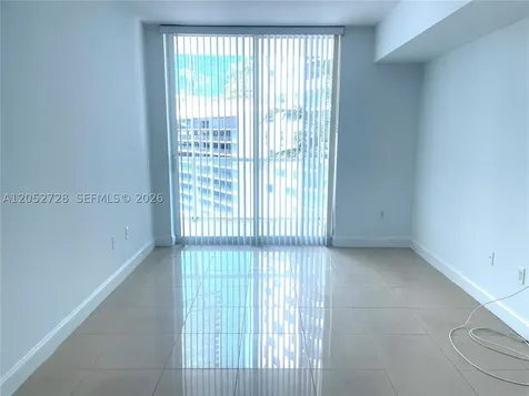 218 SE 14th Street Miami FL 33131
