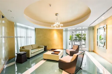 218 SE 14th Street Miami FL 33131
