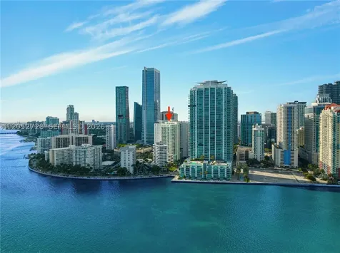 218 SE 14th Street Miami FL 33131