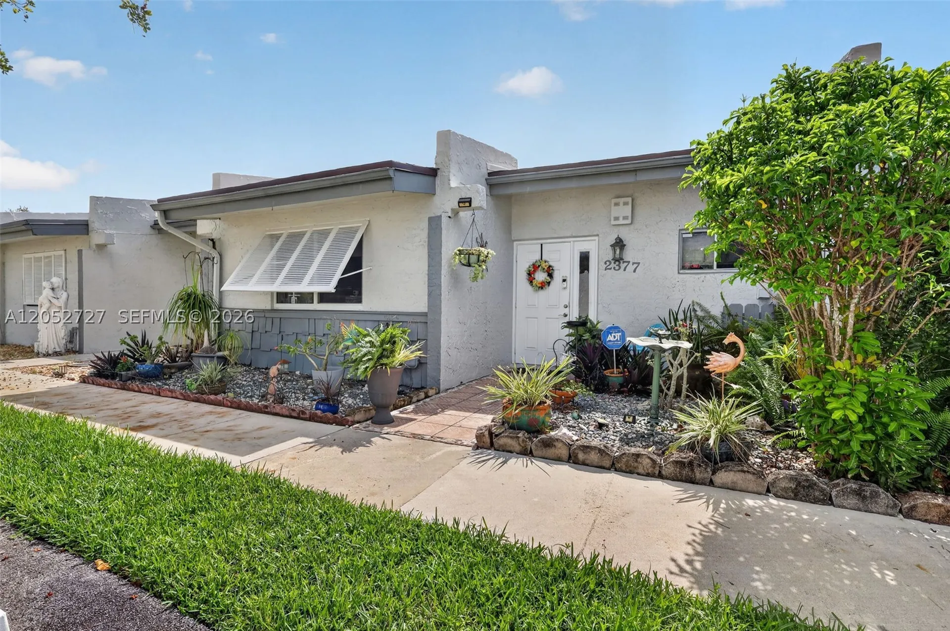 2377 N 37th Avenue Hollywood FL 33021