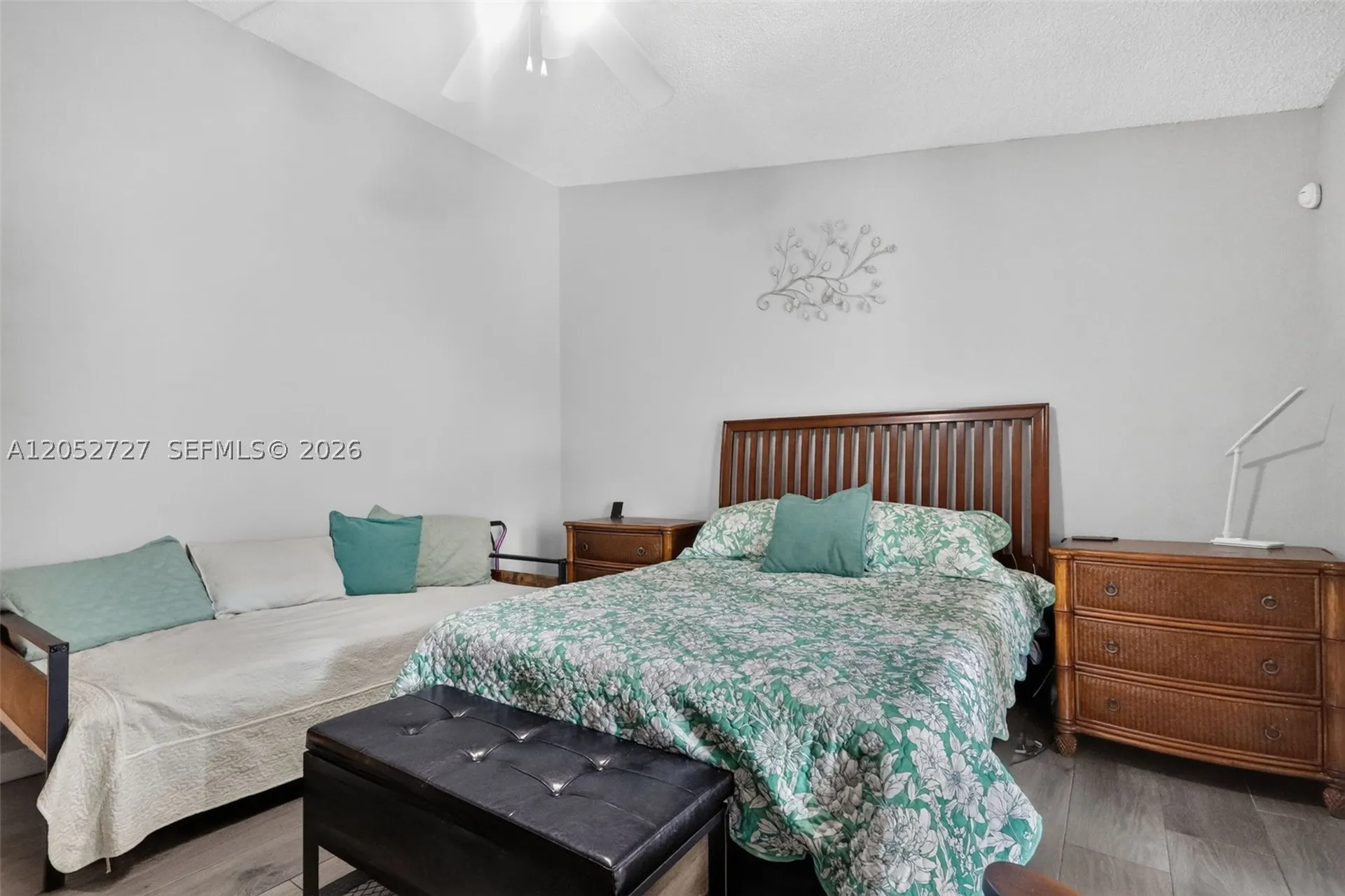 2377 N 37th Avenue Hollywood FL 33021