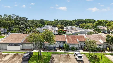 2377 N 37th Avenue Hollywood FL 33021