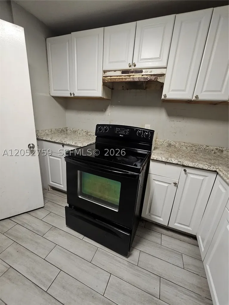 722 S E Street Lake Worth FL 33460