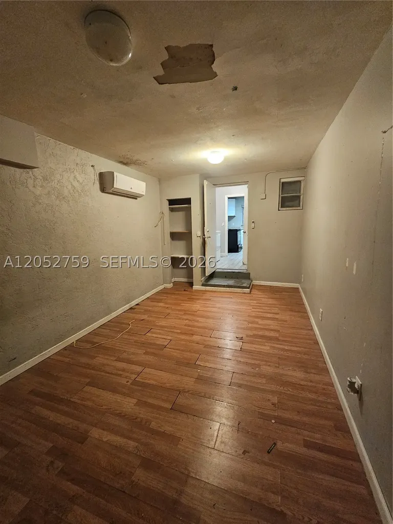 722 S E Street Lake Worth FL 33460