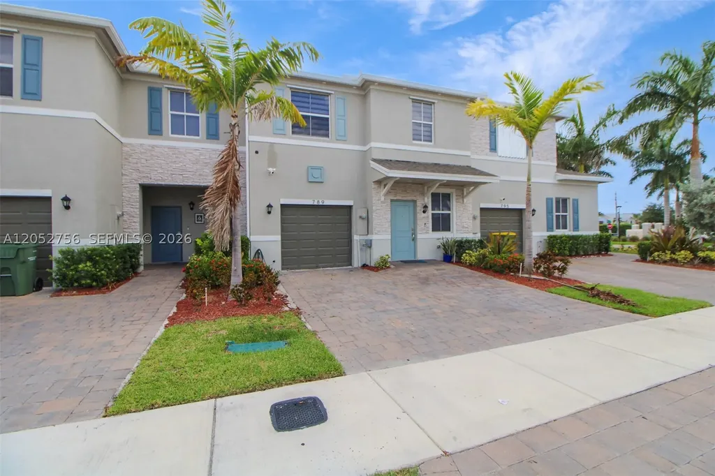 789 SE 16th Court Homestead FL 33034