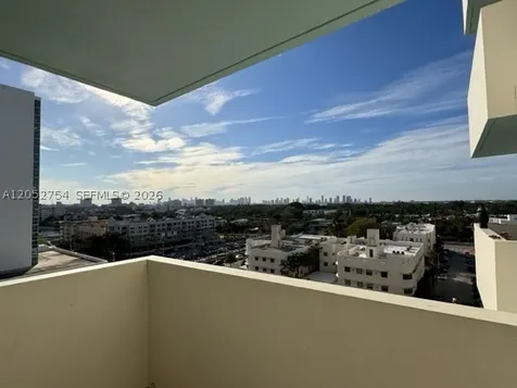 2899 Collins Avenue Miami Beach FL 33140