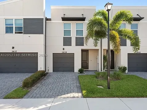 3939 SE Mentmore Lane Stuart FL 34997