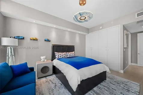 16047 Collins Avenue Sunny Isles Beach FL 33160