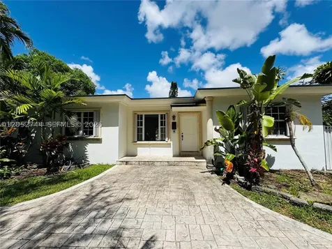 516 La Villa Drive Miami Springs FL 33166