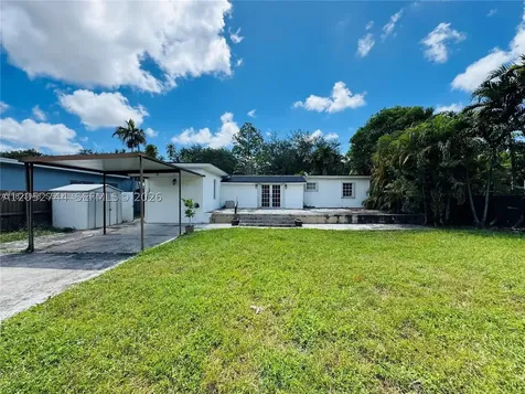 516 La Villa Drive Miami Springs FL 33166