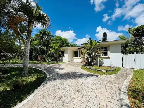 516 La Villa Drive Miami Springs FL 33166