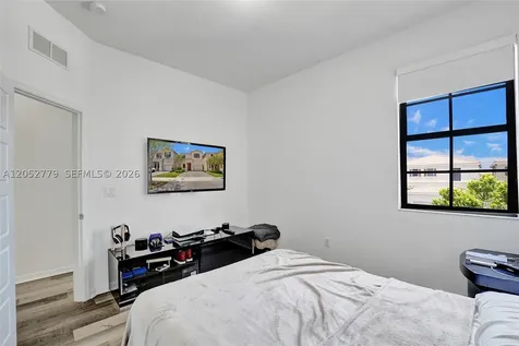 650 NE 191st Terrace Miami FL 33179