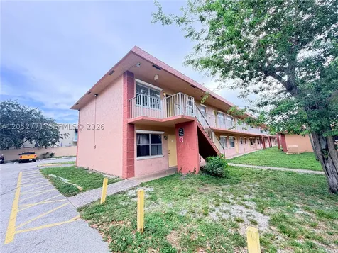 101 NE 41st Street Oakland Park FL 33334