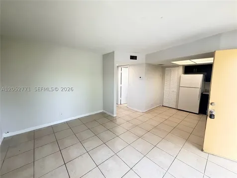 101 NE 41st Street Oakland Park FL 33334