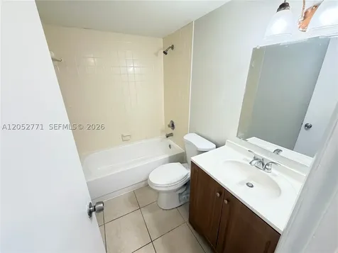 101 NE 41st Street Oakland Park FL 33334