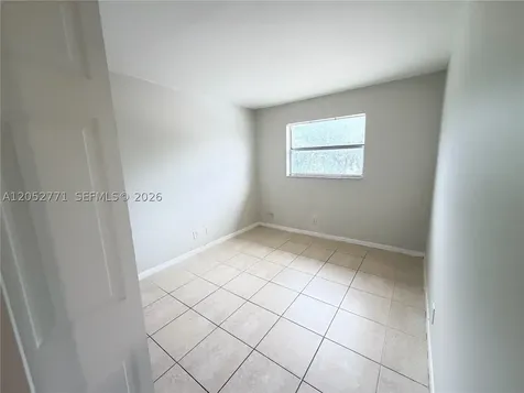 101 NE 41st Street Oakland Park FL 33334