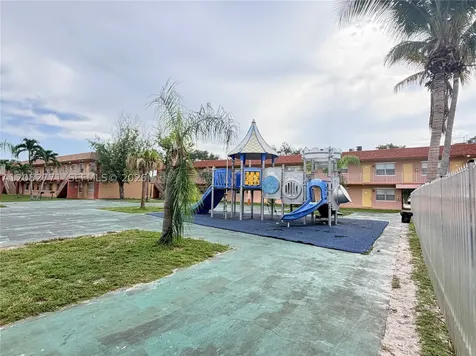 101 NE 41st Street Oakland Park FL 33334