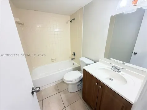 101 NE 41st Street Oakland Park FL 33334