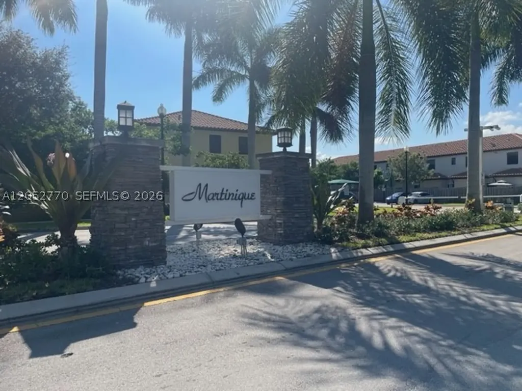 642 SE 32 Nd Avenue Homestead FL 33033
