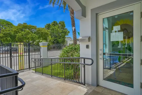 2280 SW 17th Avenue Miami FL 33145