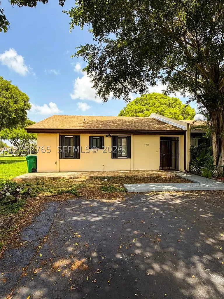5028 SW 138th Ave Circle Miami FL 33175