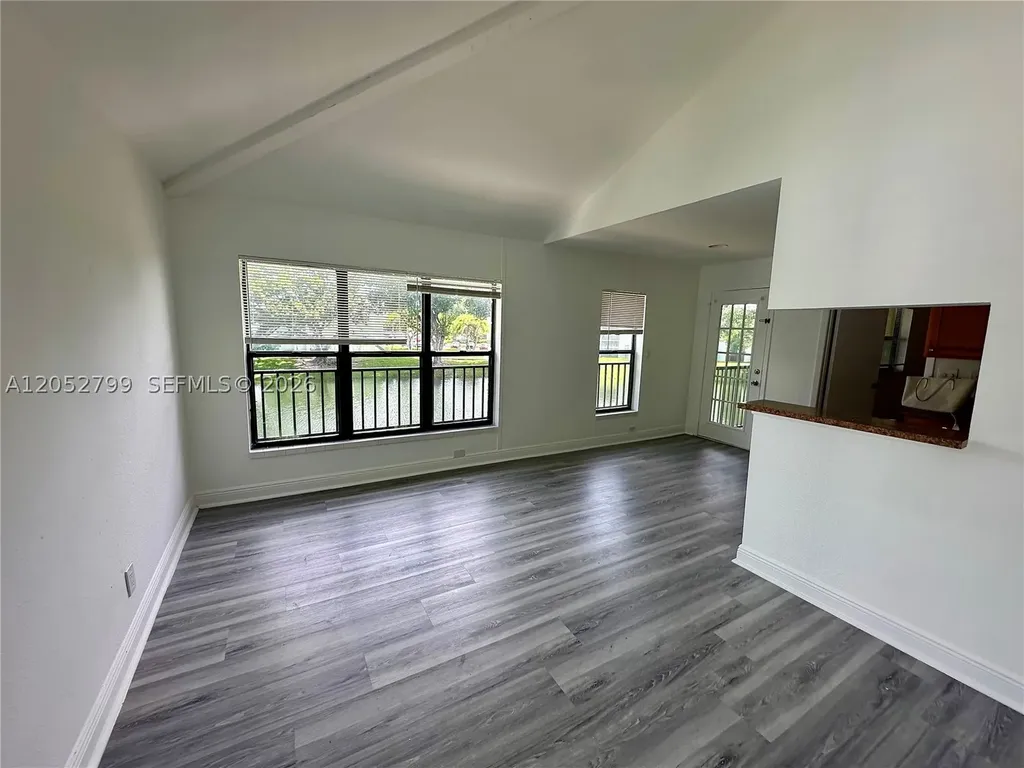 8767 NW 39th Street Sunrise FL 33351