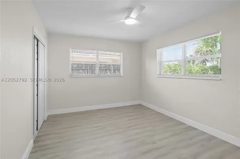 4730 NE 2nd Avenue Oakland Park FL 33334