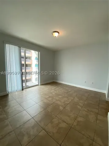 7280 SW 90th Street Miami FL 33156