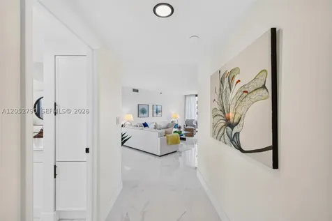 2800 Island Bl Aventura FL 33160