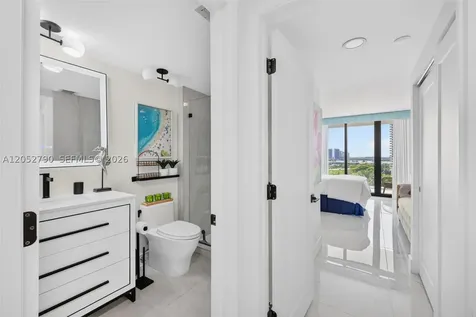 2800 Island Bl Aventura FL 33160
