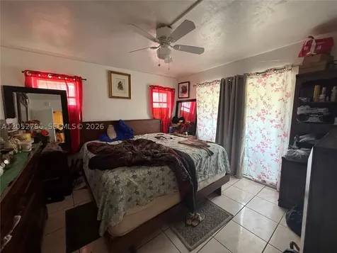 19051 NE 2nd Avenue Miami FL 33179